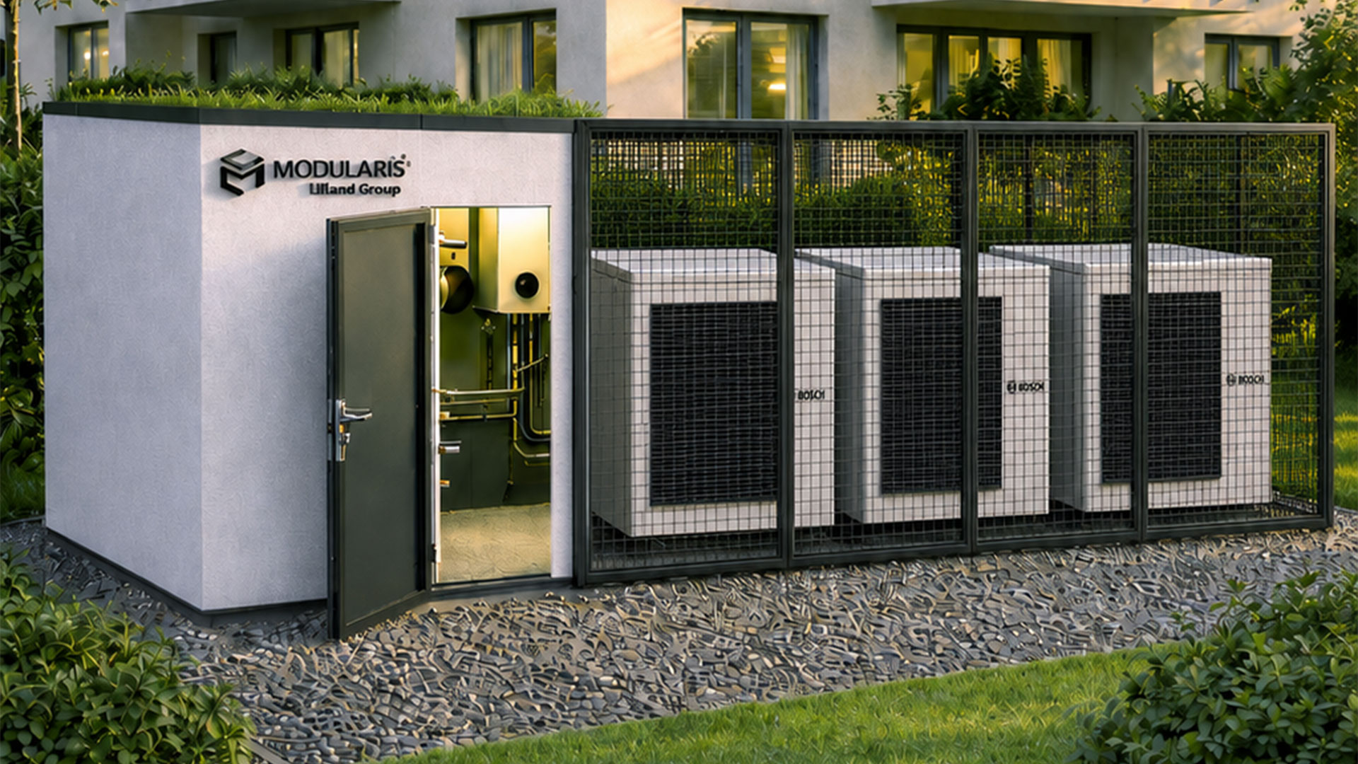 Modularis Energiezentrale mit weißen Putz, Gründach und drei integrierten Wärmepumpen vor einem Mehrfamilienhaus